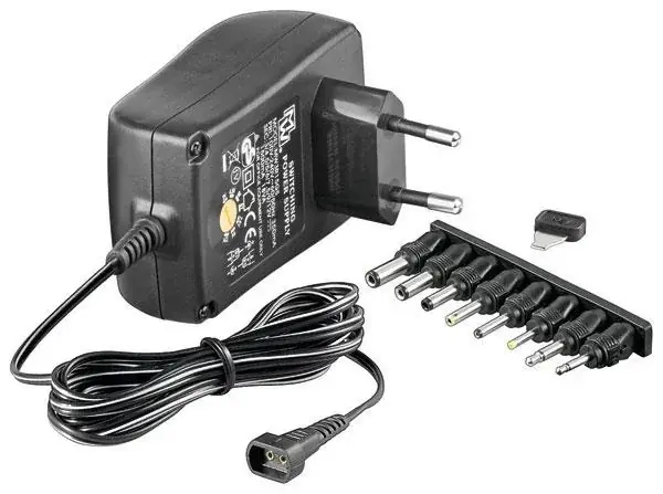 Schnäppchen Schaltnetzteil 3000mA/ 5 bis 15 V wählbar, stabilisiert